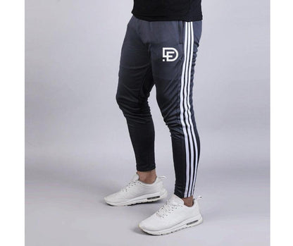 Tracksuit (with 3 stripe trouser)